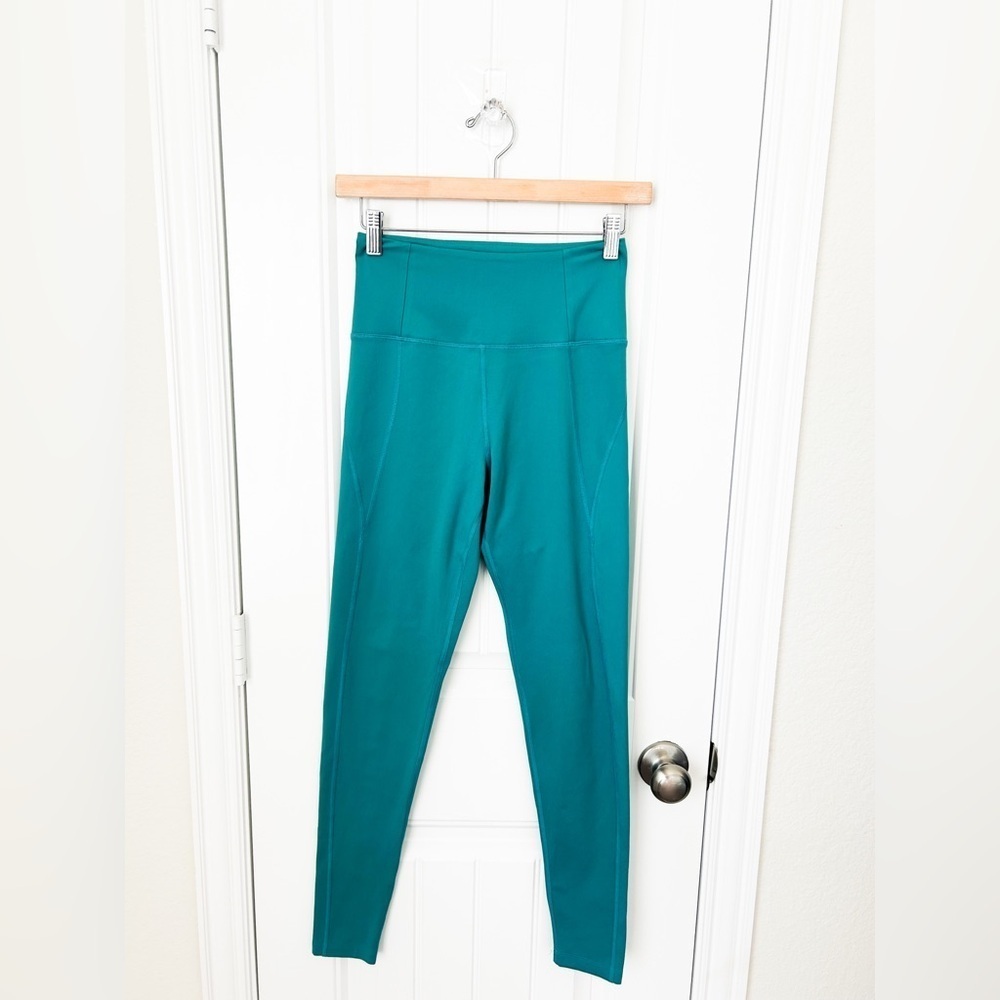 Girlfriend Collective Compressive High-Rise Legging in Teal Size Small